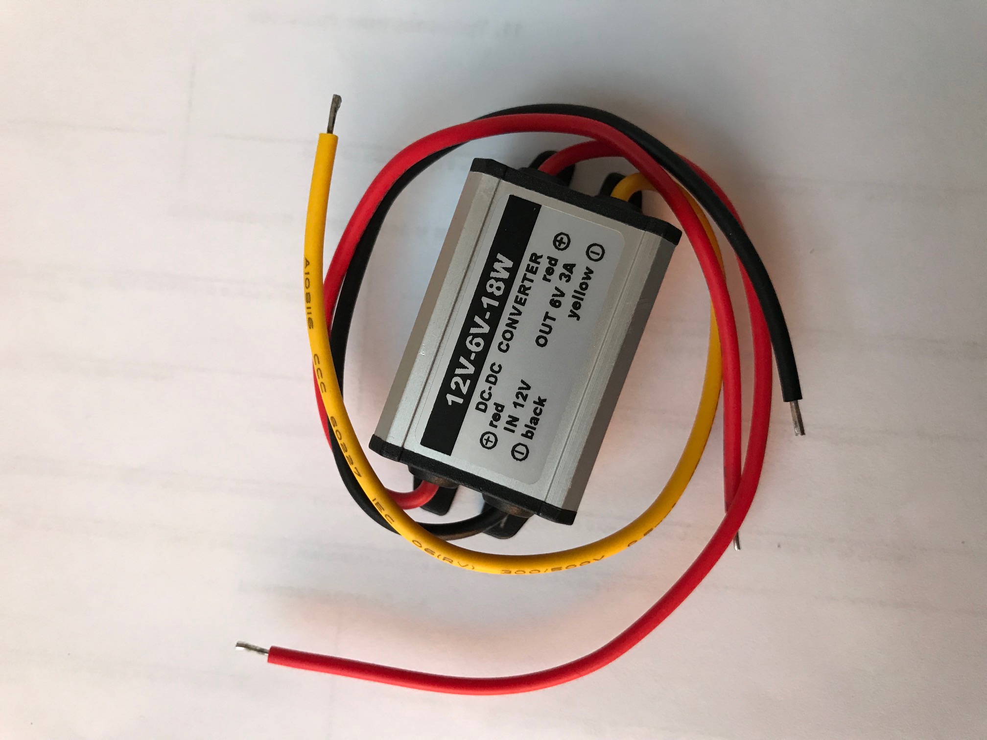 Адаптер подключения питания штатной видеокамеры с 12V на 6V