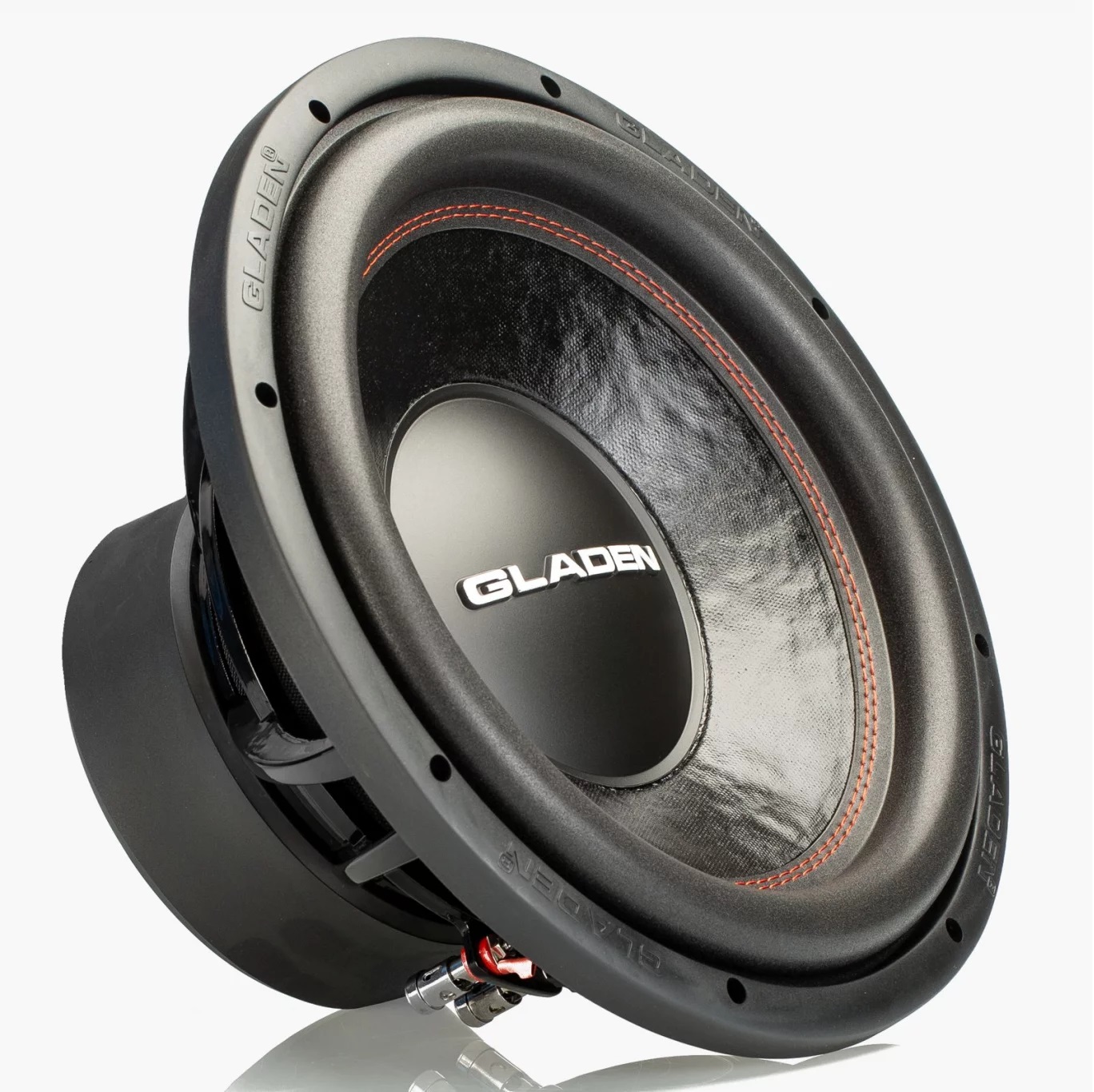 30: Сабвуфер GLADEN RS-X 12